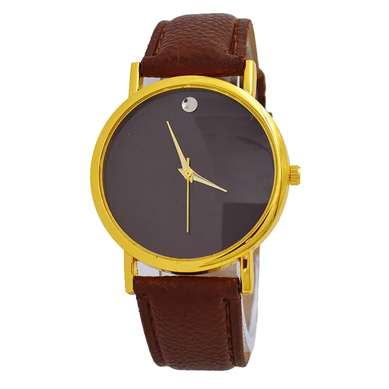 Часы кварцевые с простым металлическим большим циферблатом и кожаным ремешком |