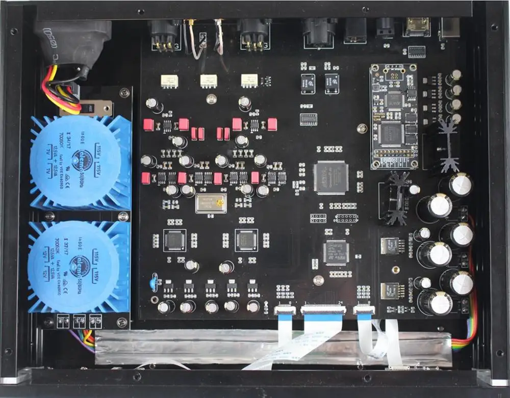 

U10 XMOS Dual ESS9038Pro DAC Balanced Decoder