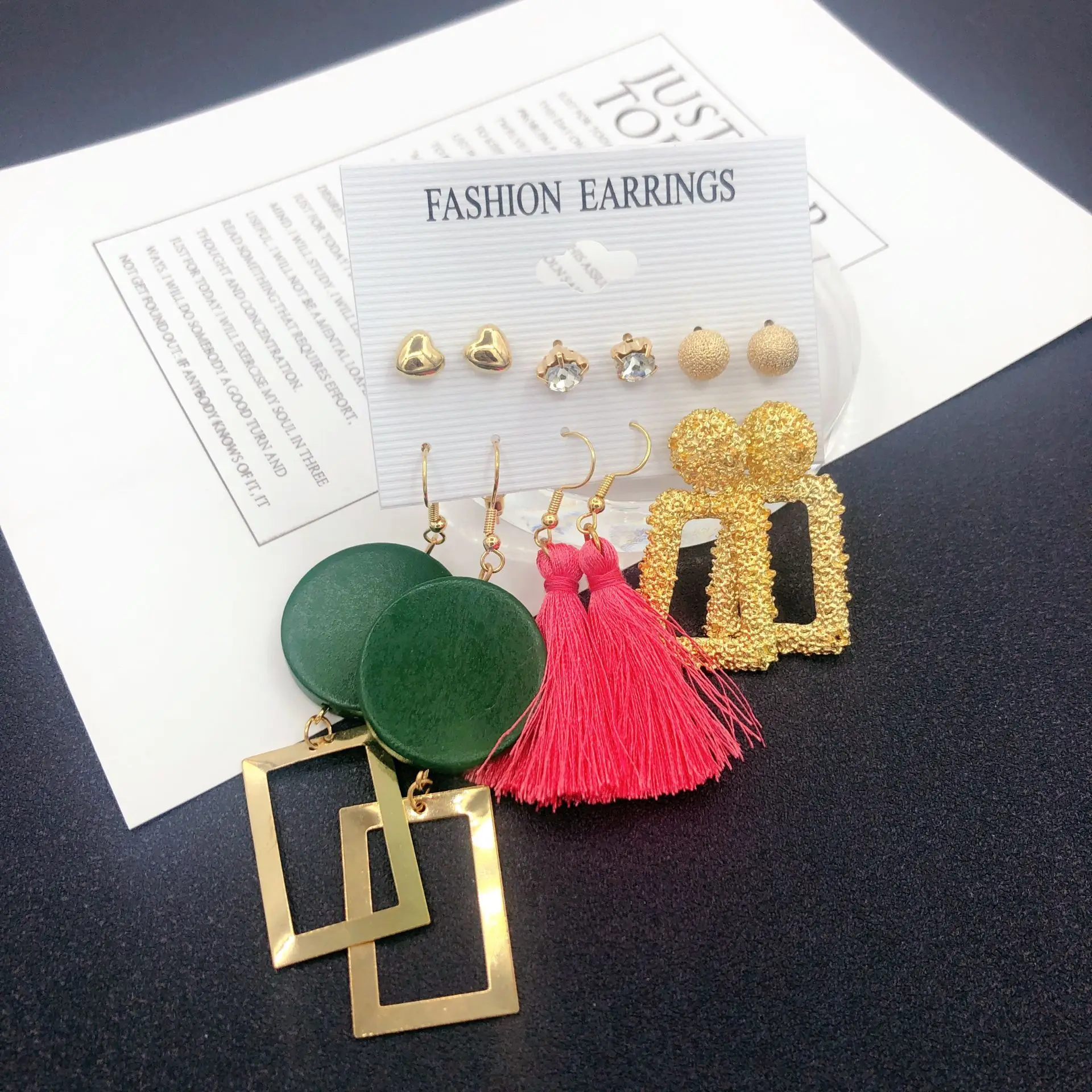 

2021 Новый разноцветный геометрической формы круглые серьги комплект ювелирных изделий для женщин вечерние ювелирные изделия подарок метал...