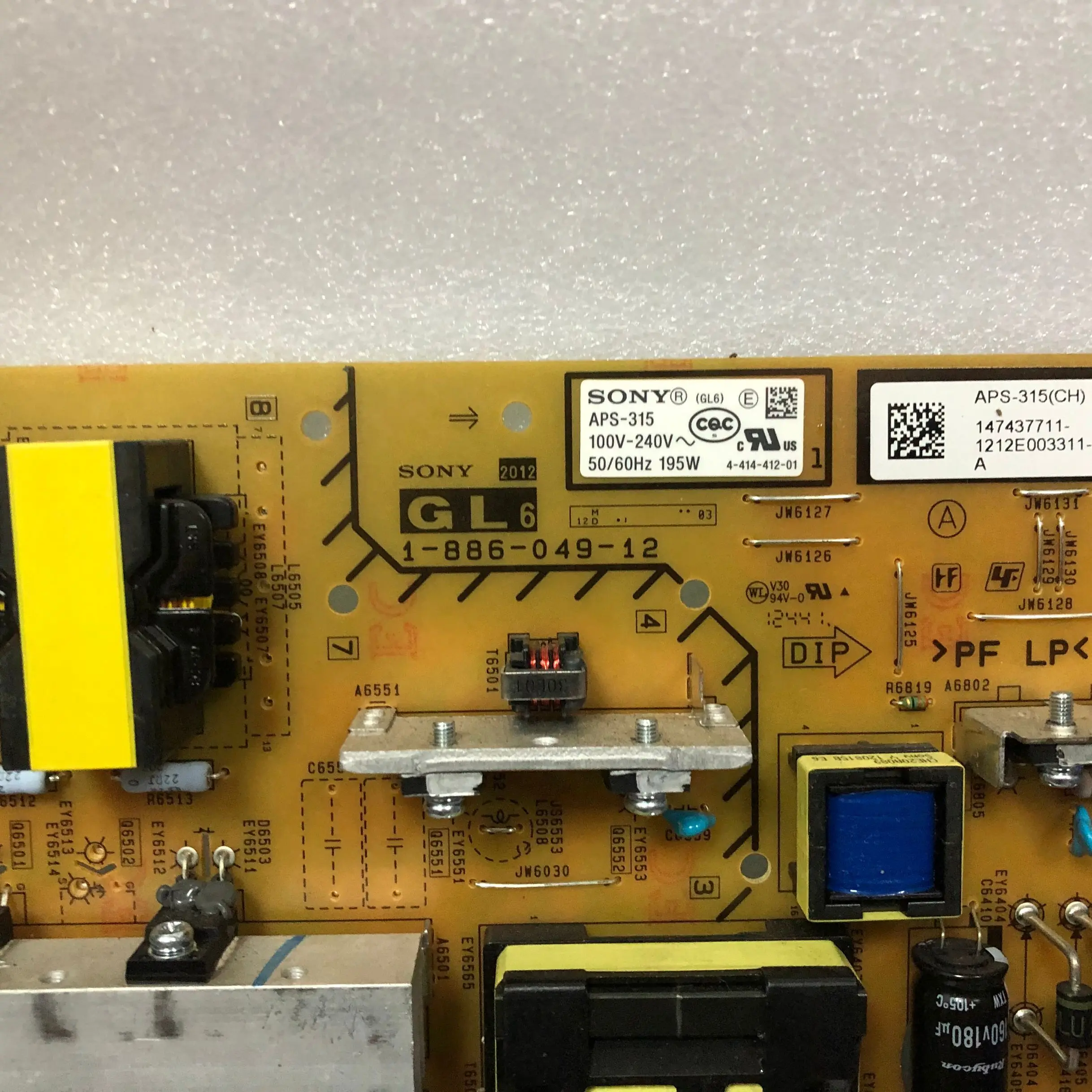 1 шт./Лот материнская плата хорошего качества фотосессия 1-886-049-12 T-CON | Компьютеры и