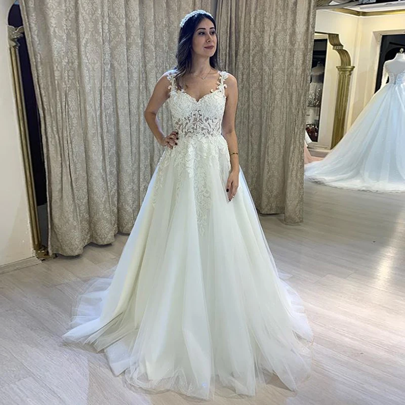

Boutique Design Elegant Wedding Dress Draped Applique V-Neck Long Gowns Tulle Bridal Gown