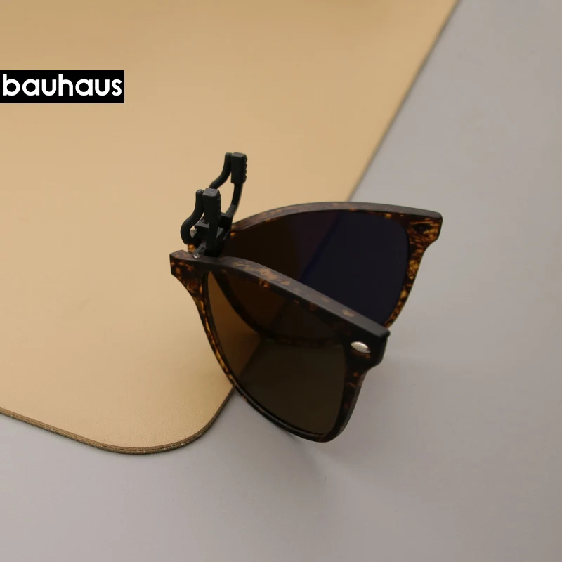 Солнцезащитные очки Bauhaus запатентованные складные с прищепкой для вождения