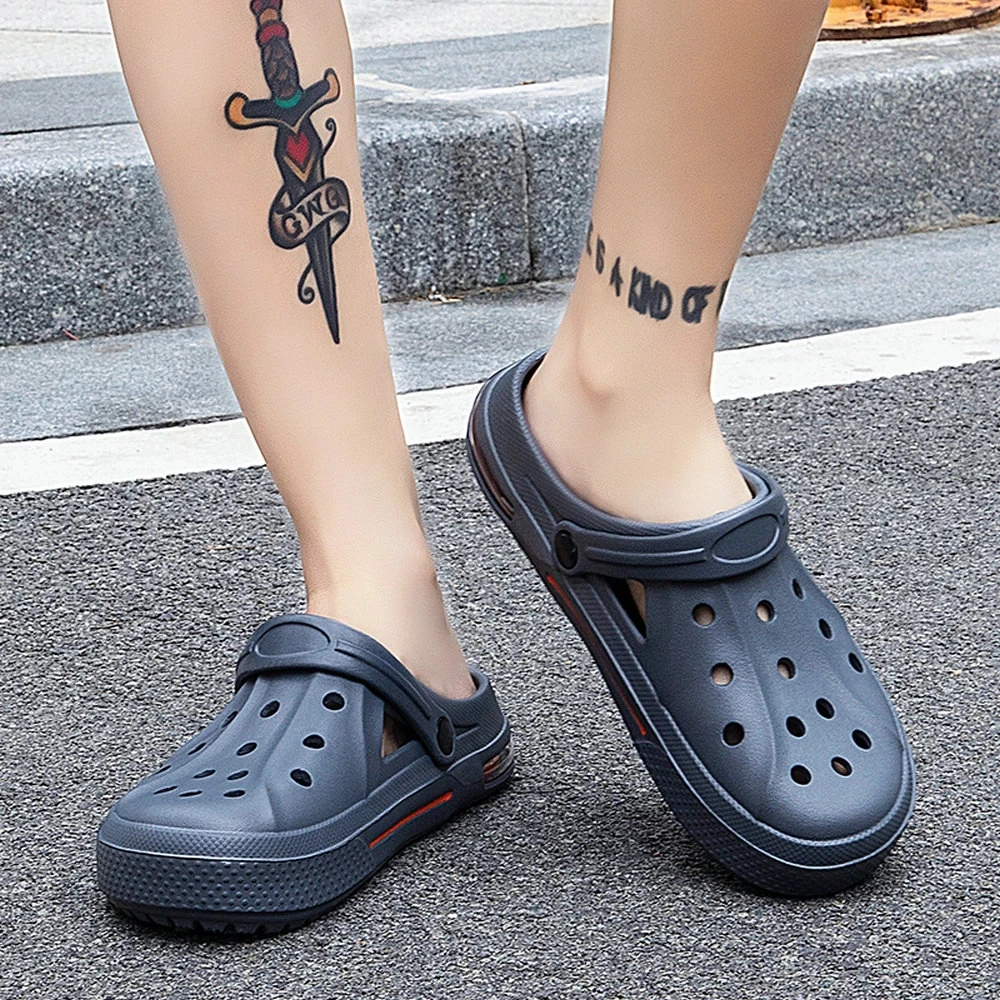 

New sandals shoes with holes on summer house slippers hollow smiling face buckle mens and womens beach flats