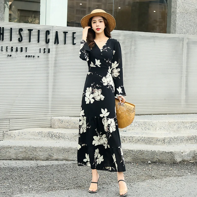 

Spring 2021 new Korean version plus size women's dress long knee chiffon V-neck long sleeve temperament long dress elegant