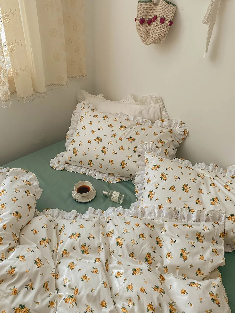 

Элегантное хлопковое постельное белье Феи в Корейском стиле с цветочным рисунком из четырех частей пододеяльник хлопковое постельное белье Комплект из трех предметов для спальни