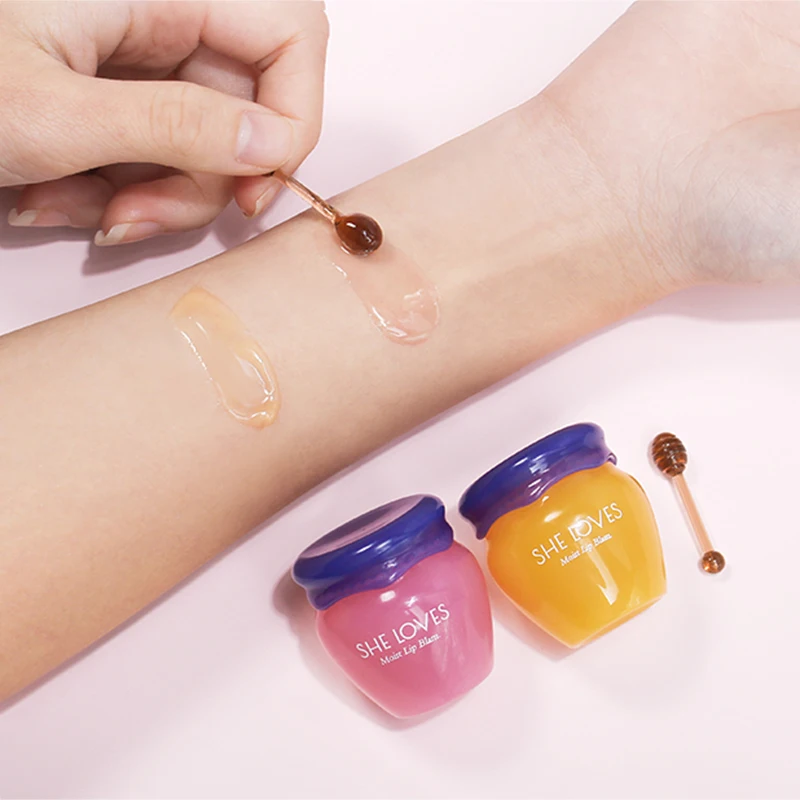 

Honey lip mask repairs lip color day and night protects lip moisturizes and prevents chapped lips protects and moisturizes li