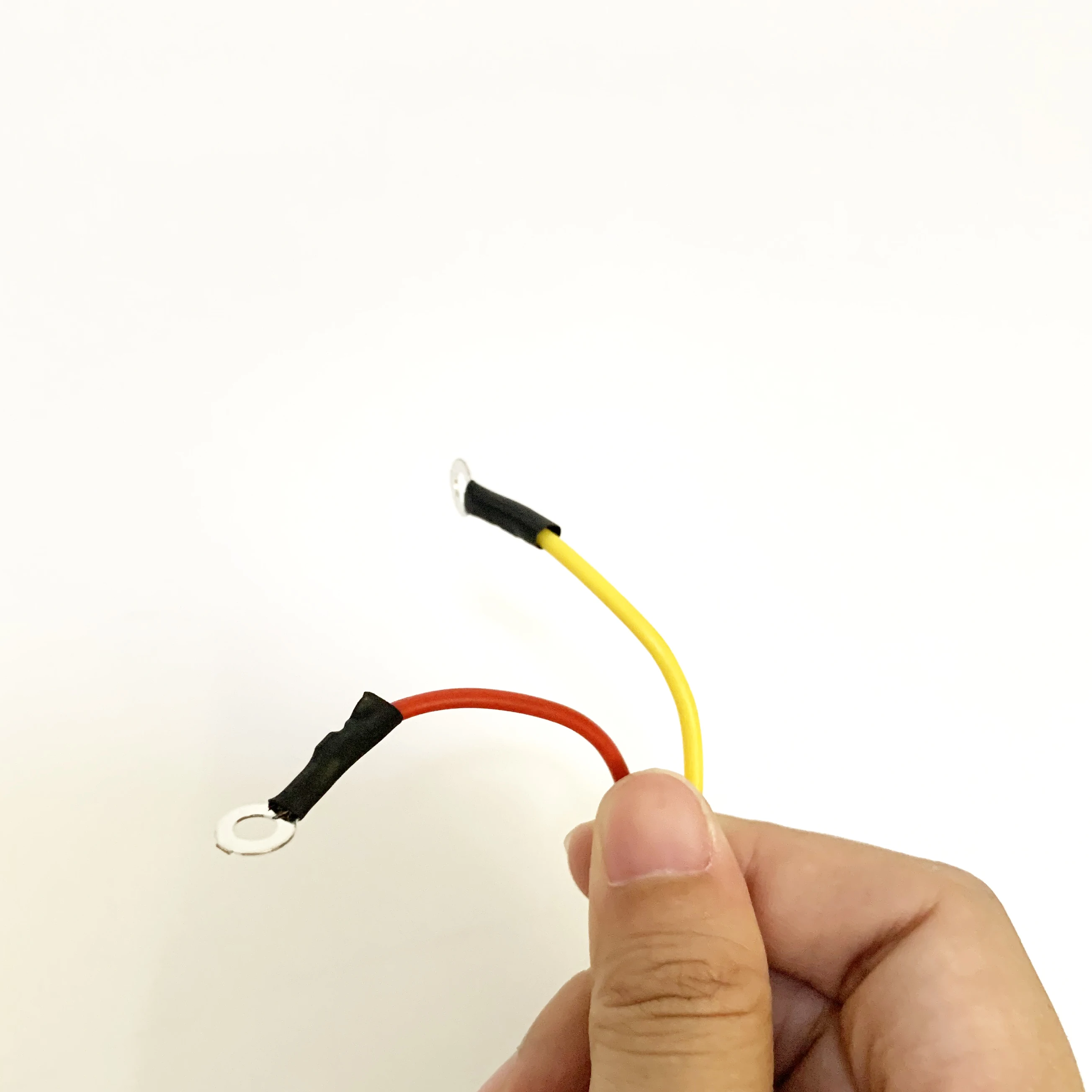 Смотреть конденсатор с алюминиевой крышкой, CD60, 250 мкФ, 250V. Пер. тока, 50/60 Гц, 40/70 температуры/21