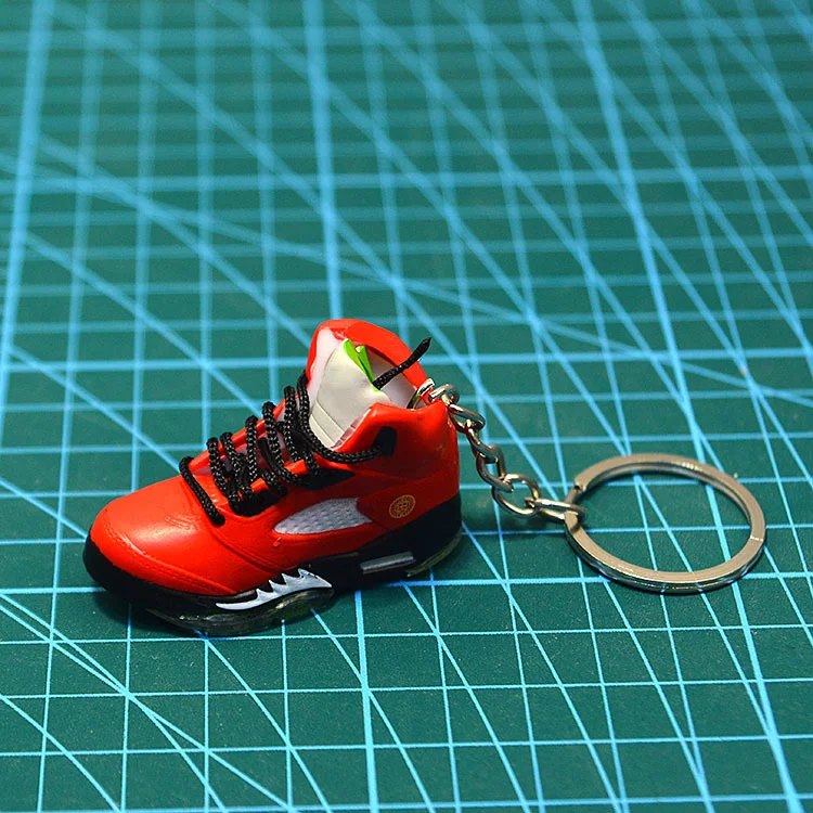 

one pair of 3D 5th generation mini sport shoes models keychain pendant the best gifts for your.