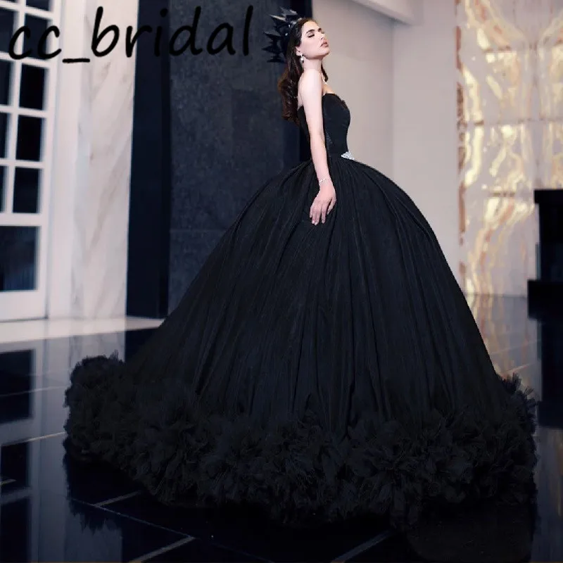 

Puffy Tulle Black Quinceanera Dresses 2020 Shining Crystal Ball Gown Long Dress 15 Years Cheap Plus Size vestidos de quinceañera