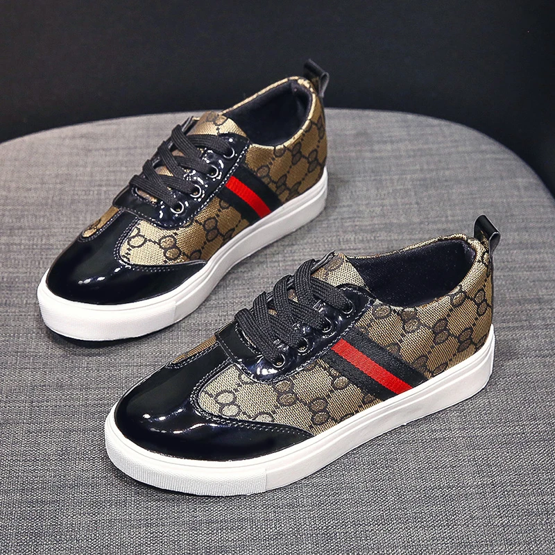 Женская обувь Белая парусиновая женская коллекция 2019 года Сезон Зима на плоской