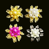 rshczy fashion jewelry high quality vintage brooch golden and silvery imitation pearl flower pins for women wedding accessories
