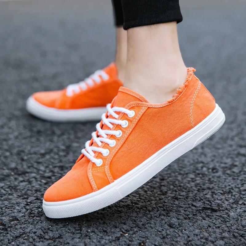 

2019 Men White Flat Shoes Lace-up Breathable men's canvas shoes Top Quality tenis masculino Men Casual Shoes