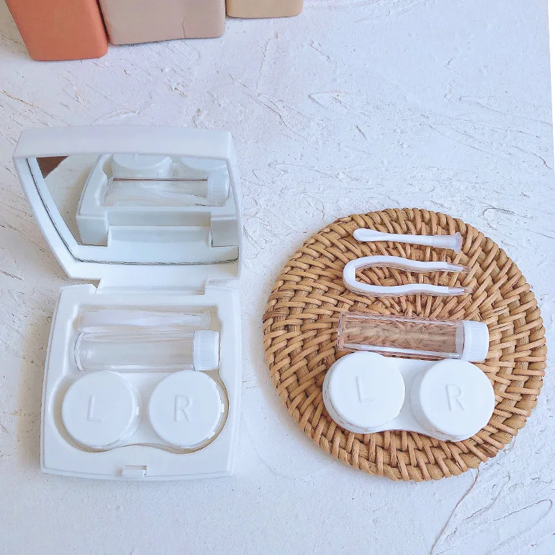 Чехол для контактных линз Sports bear чехол с милым белым медведем в подарок коробка