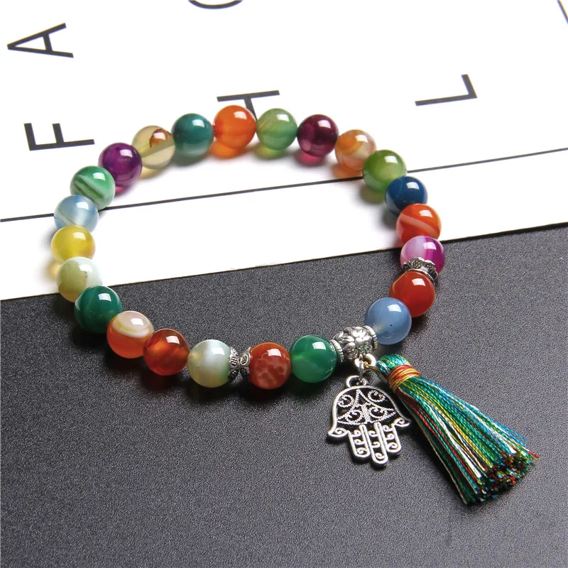 Женский богемный браслет с кисточками и бусинами подвесками из натурального