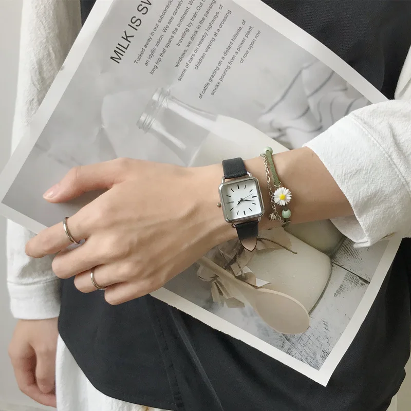 

Simple Square Women Watches Ulzzang Fashion Brand Qualities Ladies Leather Wristwatches Black Brown Quartz Clock Drop Shipping