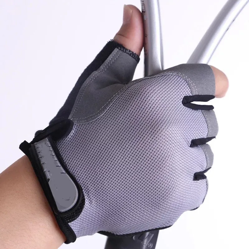 Перчатки с открытыми пальцами для спорта на открытом воздухе верховой езды