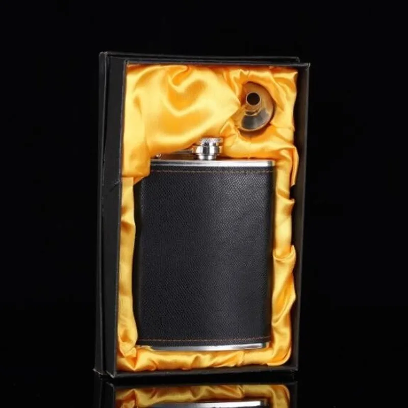 

8 oz Luxury Stainless Steel Hip Flasks Set With Funnel Leather Flagon Whiskey Wine Bottle Alcohol Pocket Flagon For Gift