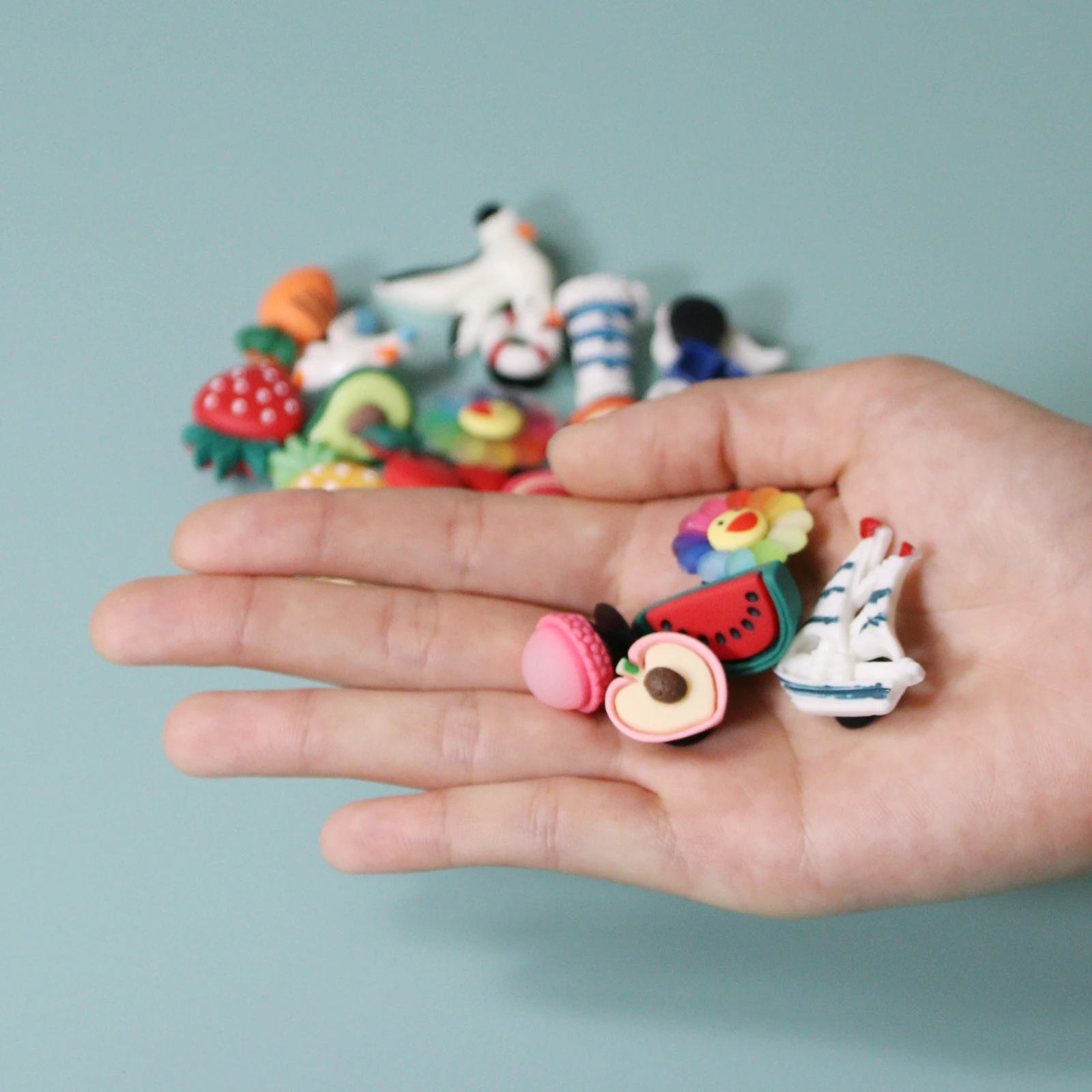 

Hot Amine Game Character 3D Croc Charms Accessories Decorations Elegance for Children PVC Croc jibz Badges Wholesale Bulk Set