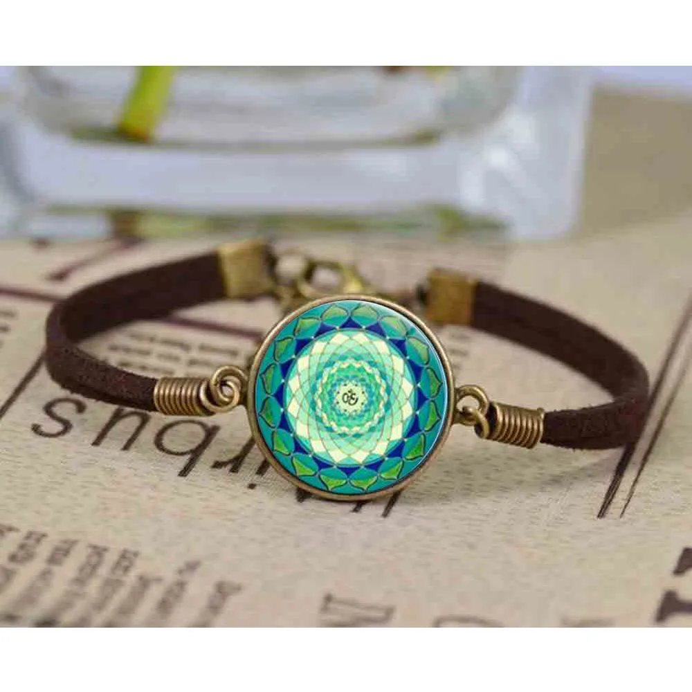 

Mandala women fashion bracelet henna glass cabochon stud bracelet om symbol Zen Buddhism retro bracelet diy jewelry EF20