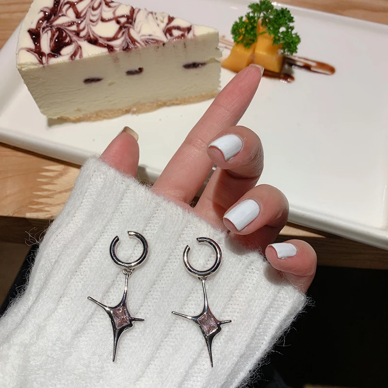 

2021 модные дизайнерские розовые серьги-клипсы со звездой и кристаллами для женщин, модные металлические круглые украшения без пирсинга хрящ...