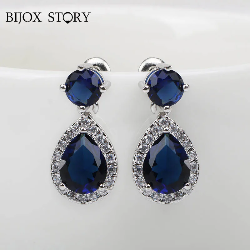 

Женские серьги из серебра 925 пробы, в форме капли воды