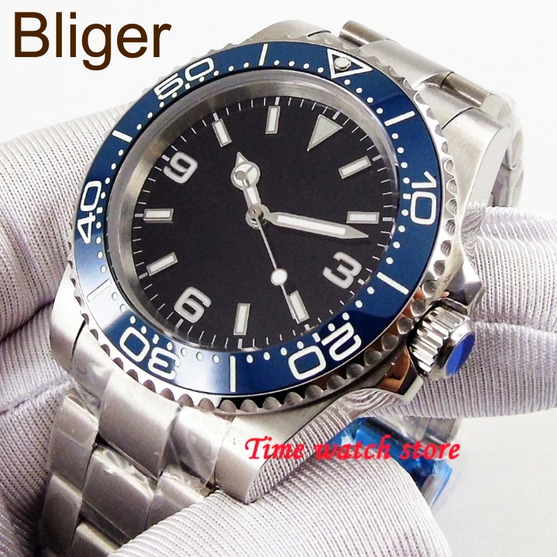 Мужские водонепроницаемые часы с черным циферблатом и сапфировым стеклом 40