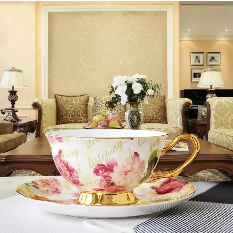 

European Style Coffee Cup Saucer Spoon Set Top-Grade Bone China English Afternoon Tea Cup Coffeeware 220Ml Cafe Party Drinkware