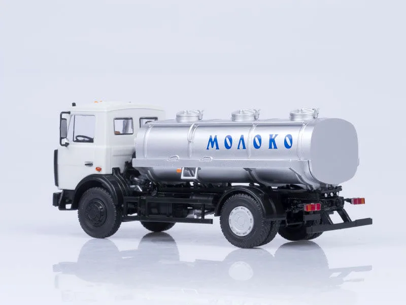 Новый вас Урал AUTOHISTORY 1:43 весы грузовика МАЗ 5337 ACIP 7 до лет молочный аист грузовик