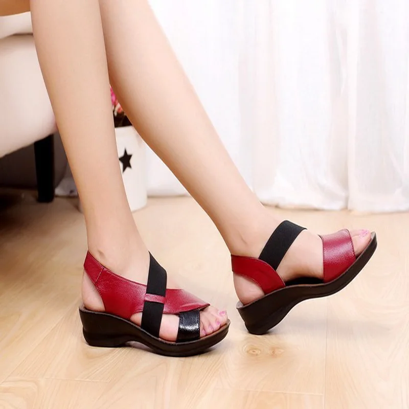 Сандалии женские из натуральной кожи босоножки на танкетке открытый носок обувь