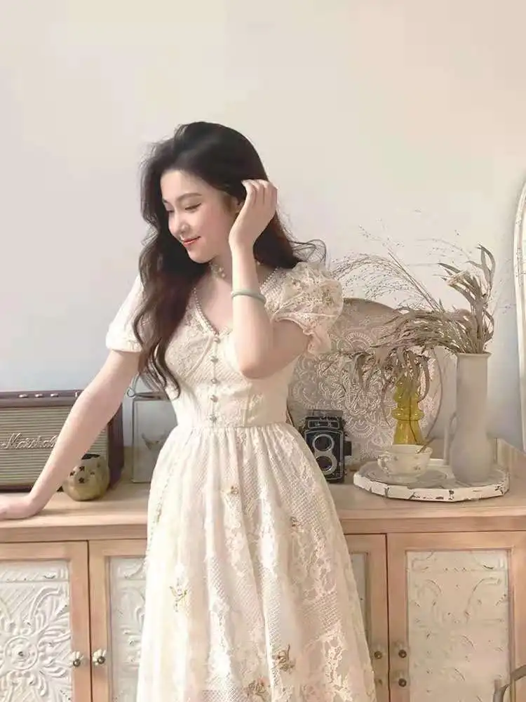 

2021 summer new lace embroidery waist show thin lady gentle temperament white dress