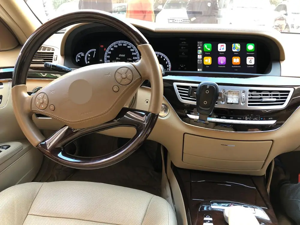 Беспроводной интерфейс Carplay для автомобилей Benz W221 W204 W205 W124 W211 W246 W123 W166 W176.