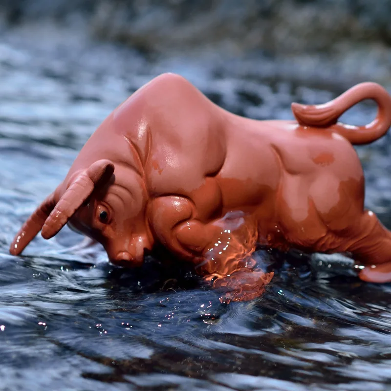 

Qixuanyuan purple sand pottery is unstoppable and soaring in the air. Home decoration crafts home decoration accessories