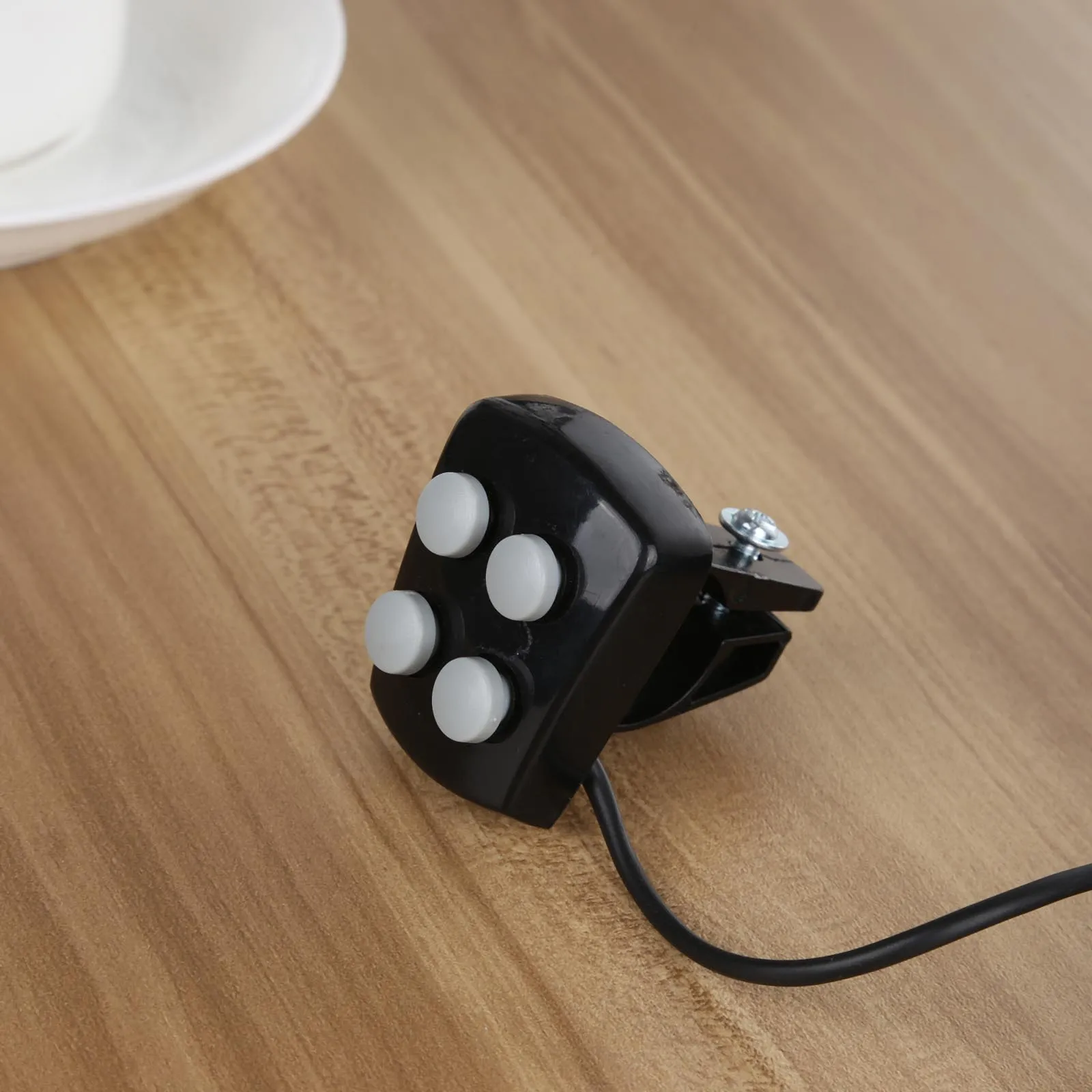 

Durable Waterproof Multifunction Cycle Lamp +4 Loud Siren Sound Trumpet Police 6 LED Light Electronic Siren Bike Bell Red/Blue