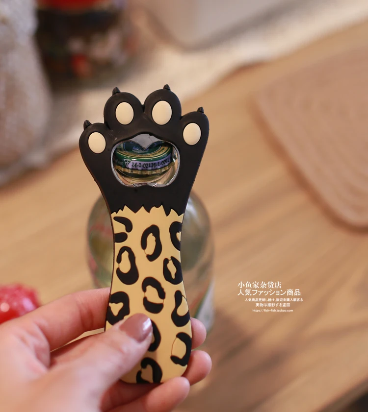 

Cute Cat Paw Leopard Stripe Cat Magnetic Refridgerator Magnets Bottle Opener