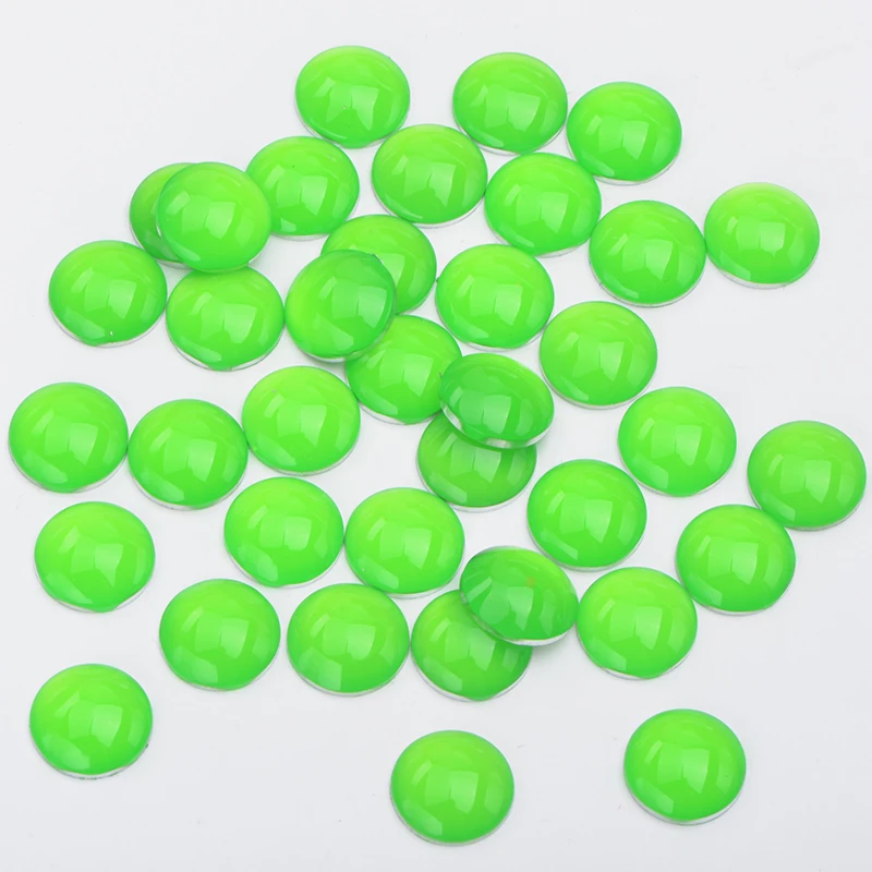 Неоново-желтый круглый кристалл