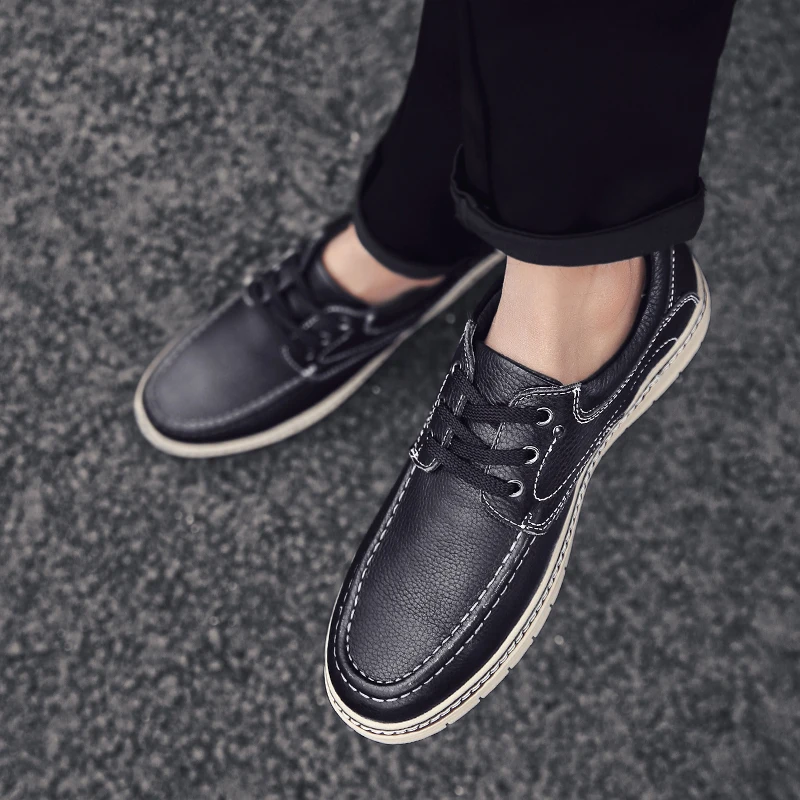 

2021 Fashion Men's Casual Lace-up Flat Sneakers Footwrar Male Lightweight Comfortable Moccasins Slip on Walking Sneakers