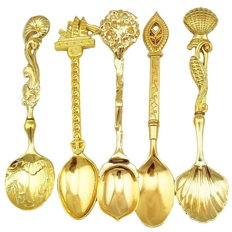 

Набор столовых приборов в западном стиле, в подарок, 5 шт., в стиле ретро, резьба, цвет кофе, искусственная кожа, набор кухонных столовых прибо...