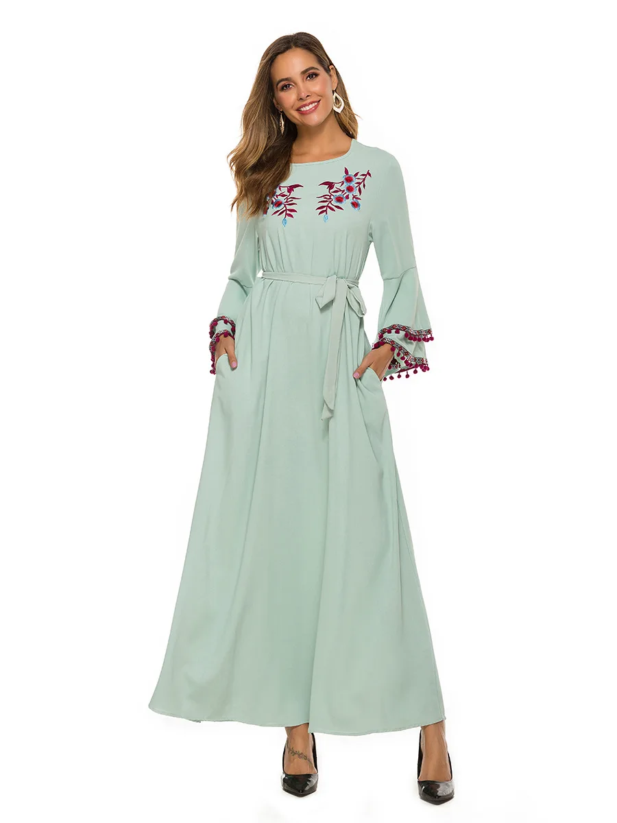 

Muslim Women's Dress Ramadan Long Abaya Dubai Kuftan Jilbab Khimar Hijab Robe Clothing Embroidered Ball Lace-up Maxi Dresses New