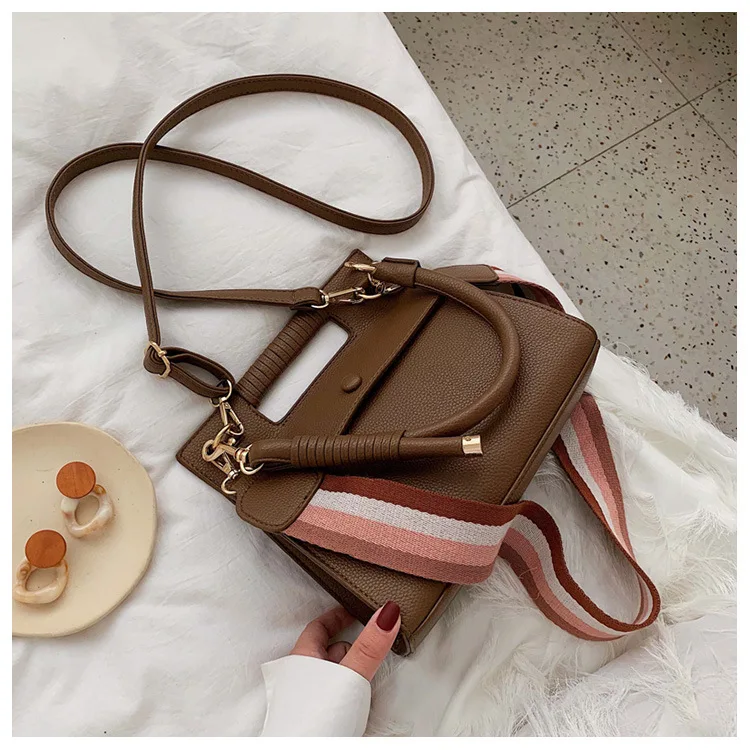 Dark Brown Полосатая женская сумка через плечо Новая корейская модная однотонная сумка на плечо Повседневная простая роскошная сумка ретро-сумка - Цвет: Dark Brown