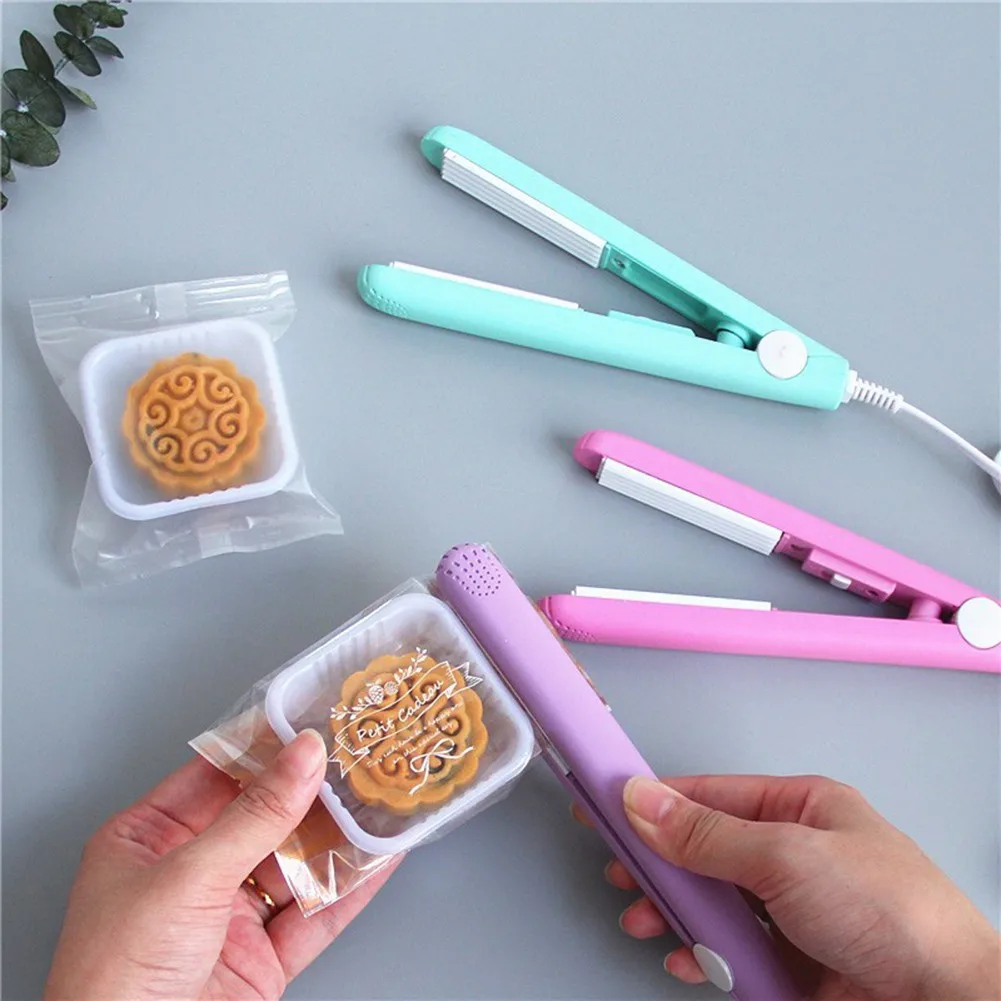 

Mini Sealing Machine Portable Electric Heat Sealers Plastic Food Bag Clips For Snowflake Pastry Candy Bags Packaging Home Tools