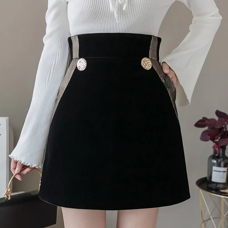 Женская Бархатная мини юбка MUMUZI черная винтажная облегающая с золотыми