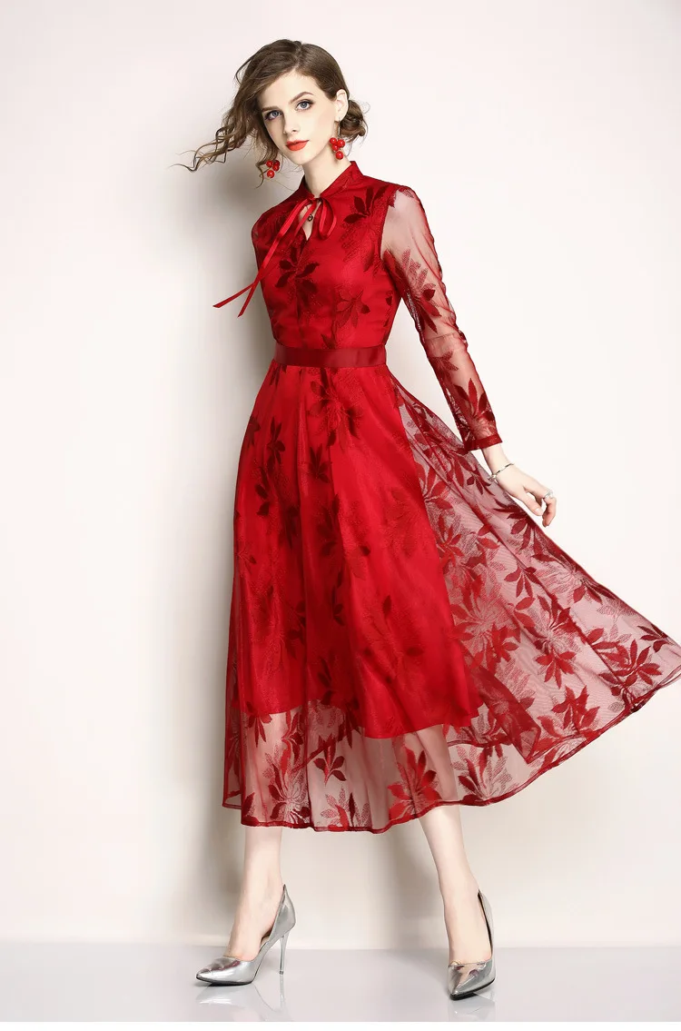 

Women's autumn new style small Mock Neck Tie Red Long Sleeve hollow waistband large lace women's dress