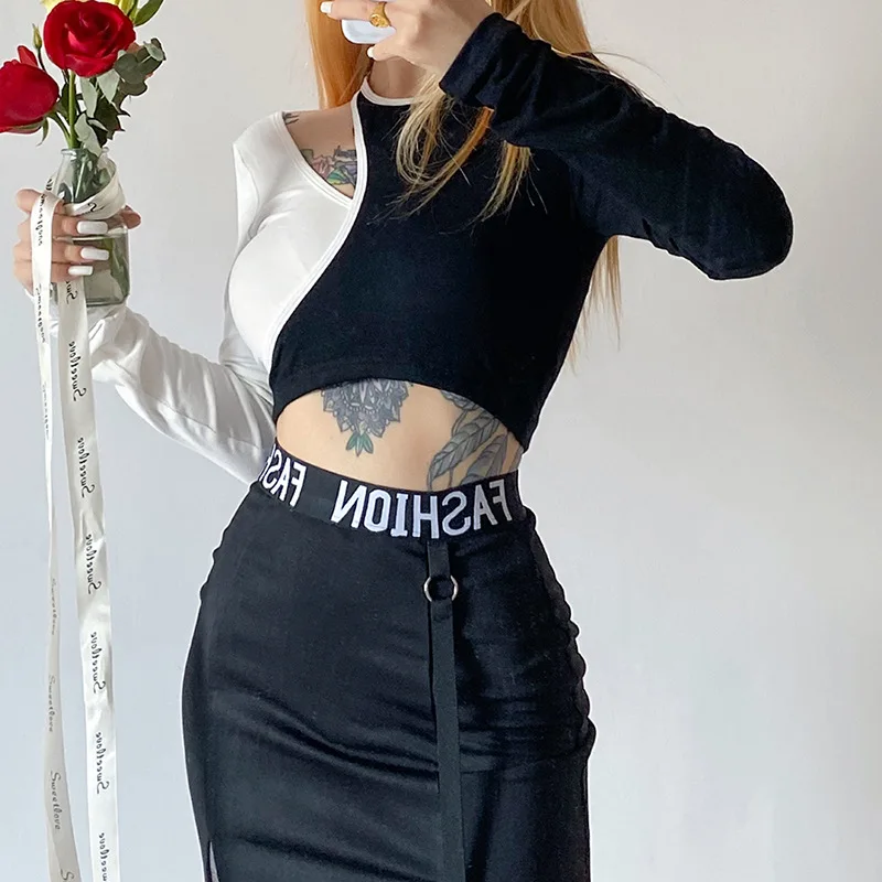 

Кроп-Топ женский в стиле Харадзюку, готический черно-белый топ с вырезами и длинным рукавом, облегающая футболка для фитнеса, с круглым выре...