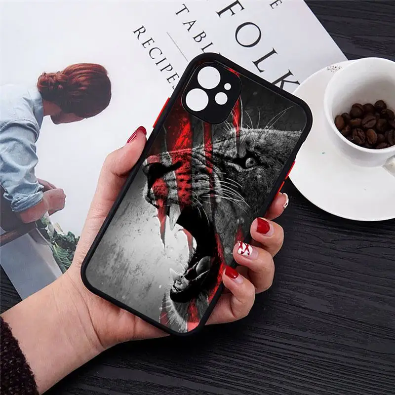 

Phone Case For iPhone 12 11 Mini Pro XR XS Max 7 8 Plus X Lion Tiger Leopard Matte transparent cover