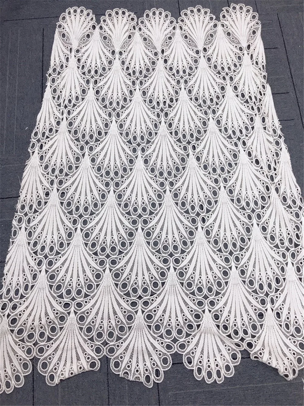 Последняя африканская гипюровая кружевная белая Водорастворимая химическая