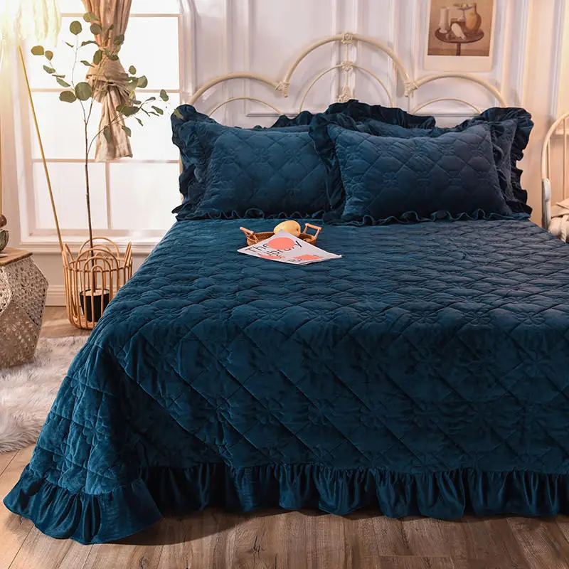 new Warming and Thickening Crystal Velvet Bedspread Fitted Sheet Pillowcases 2/3pcs Pure color Quilting Bedding