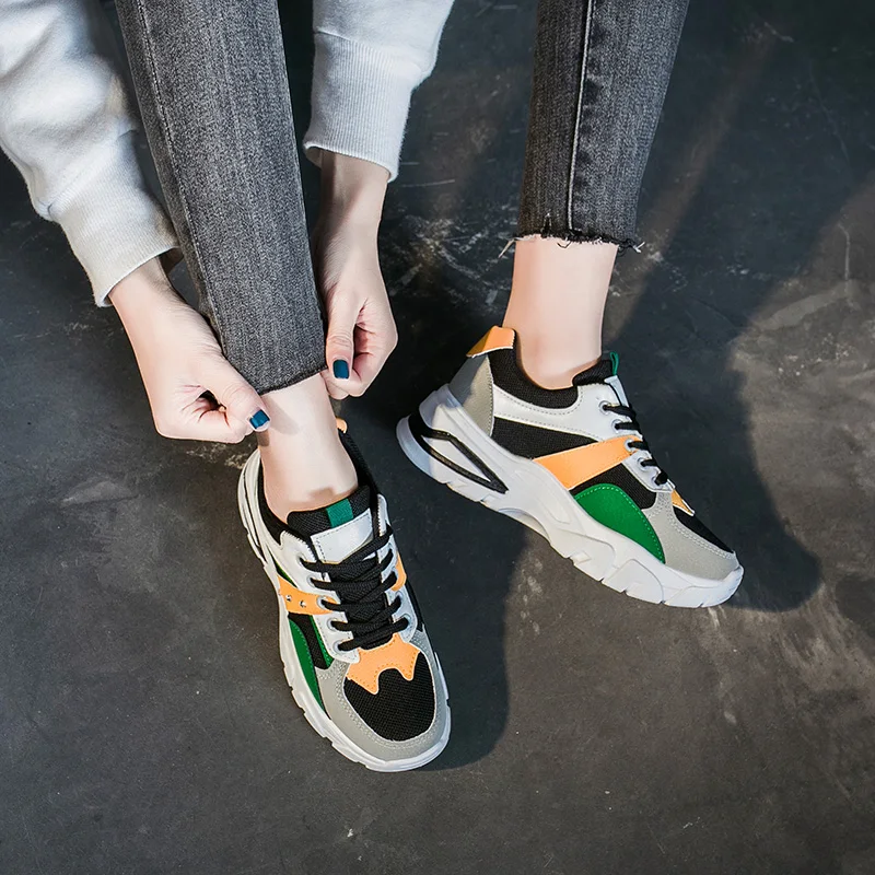 Кожаная обувь на платформе Стильная женская для бега Кроссовки Harajuku толстой