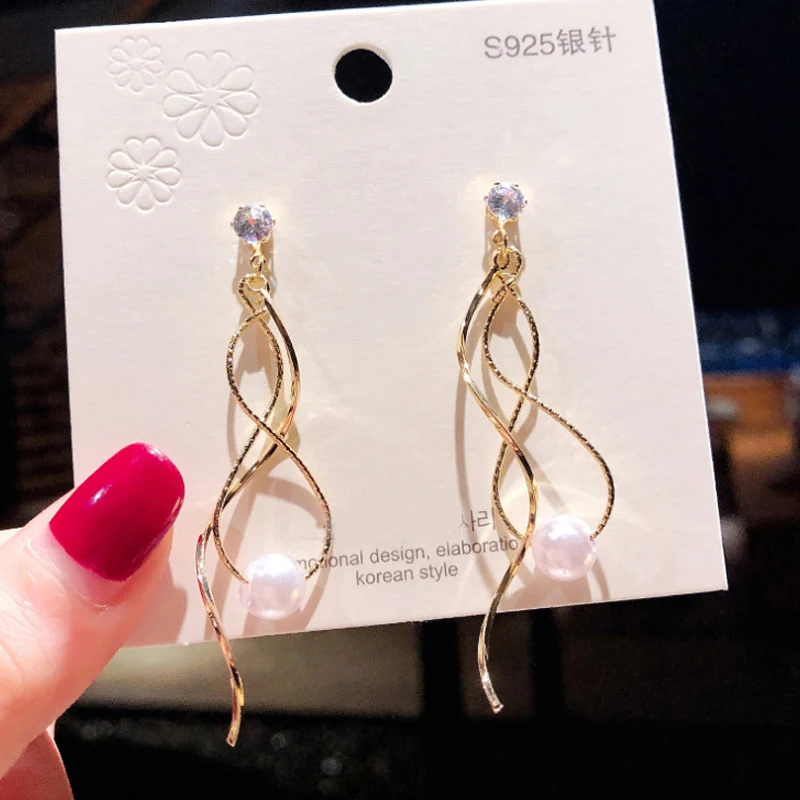 Новинка модные витые спиральные жемчужные серьги женские Модные металлические