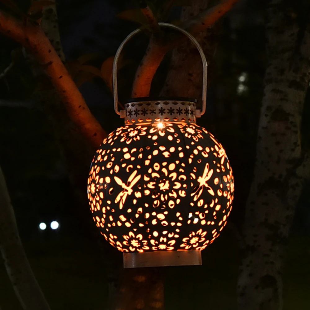 

Solar Lantern Waterproof IP65 Landscape Decorative Hanging Light Outdoor Retro Handheld Lamp for Garden Yard Lawn Pathway