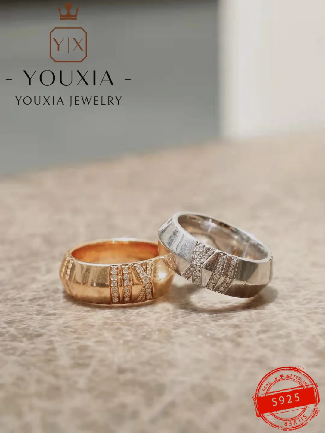 

At X Series 1:1 Custom S925 Silver Roman Numerals Solid Wide Ring Original Sign Ladies Ring Couple Ring Classic Shining Jewelry